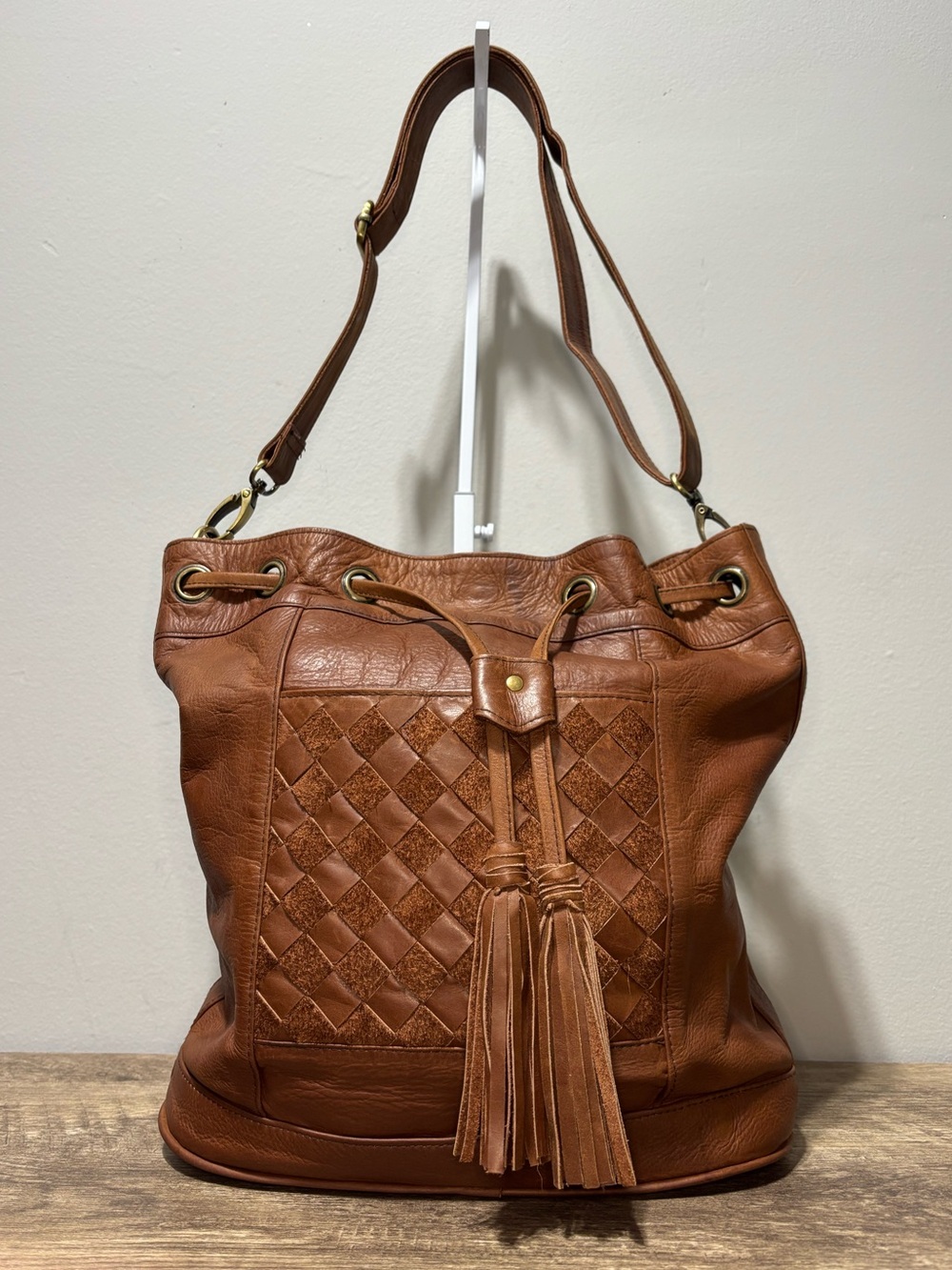 Bali Elf Convertible Leather Backpack - Picture 2 of 14